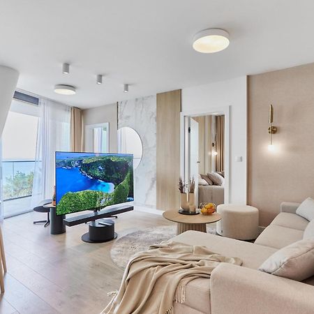 Wave Beachfront Family Apartment Miedzyzdroje Esterno foto