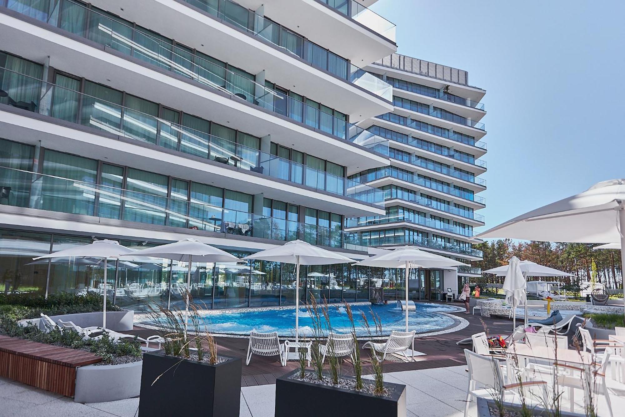 Wave Beachfront Family Apartment Miedzyzdroje Esterno foto