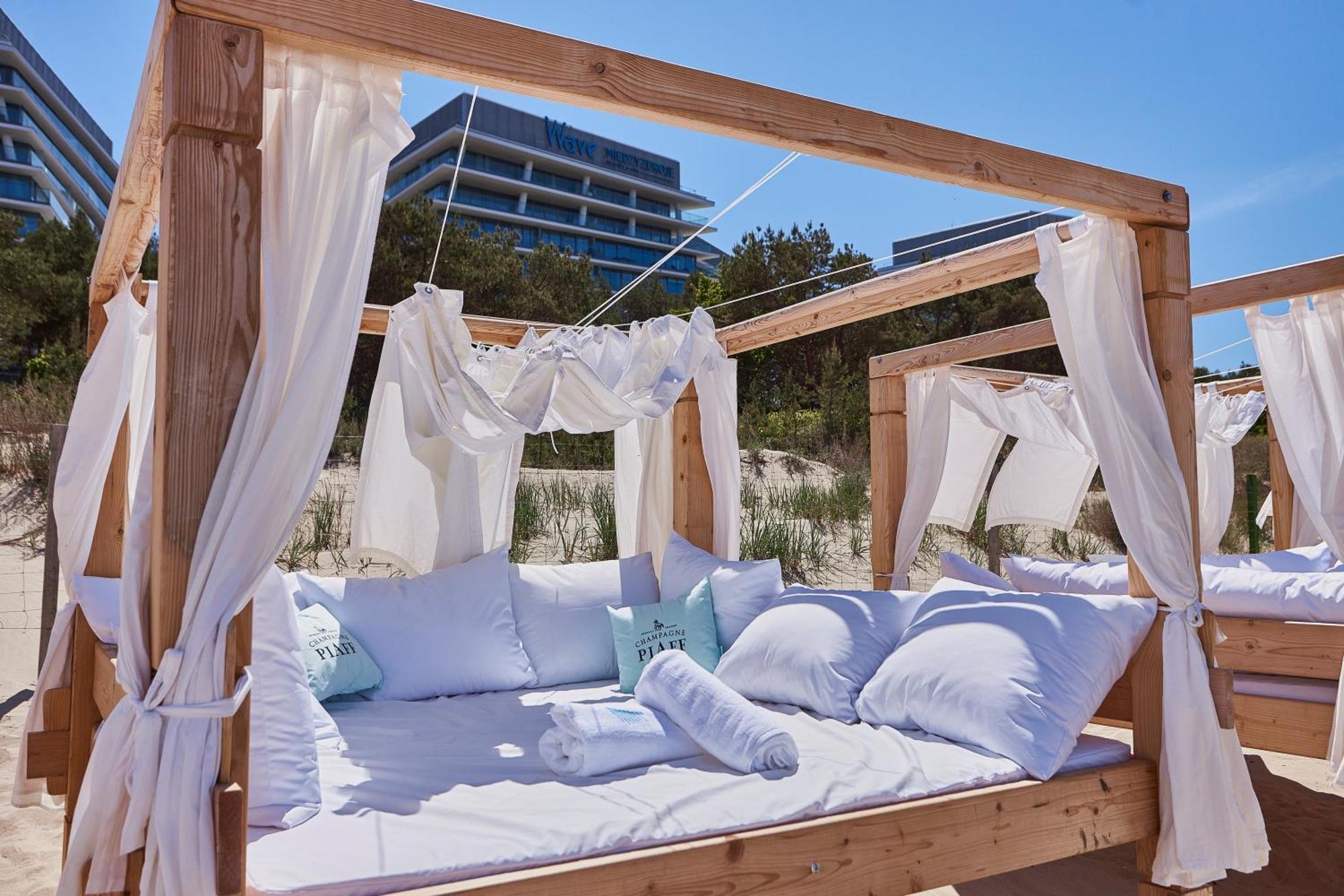 Wave Beachfront Family Apartment Miedzyzdroje Esterno foto