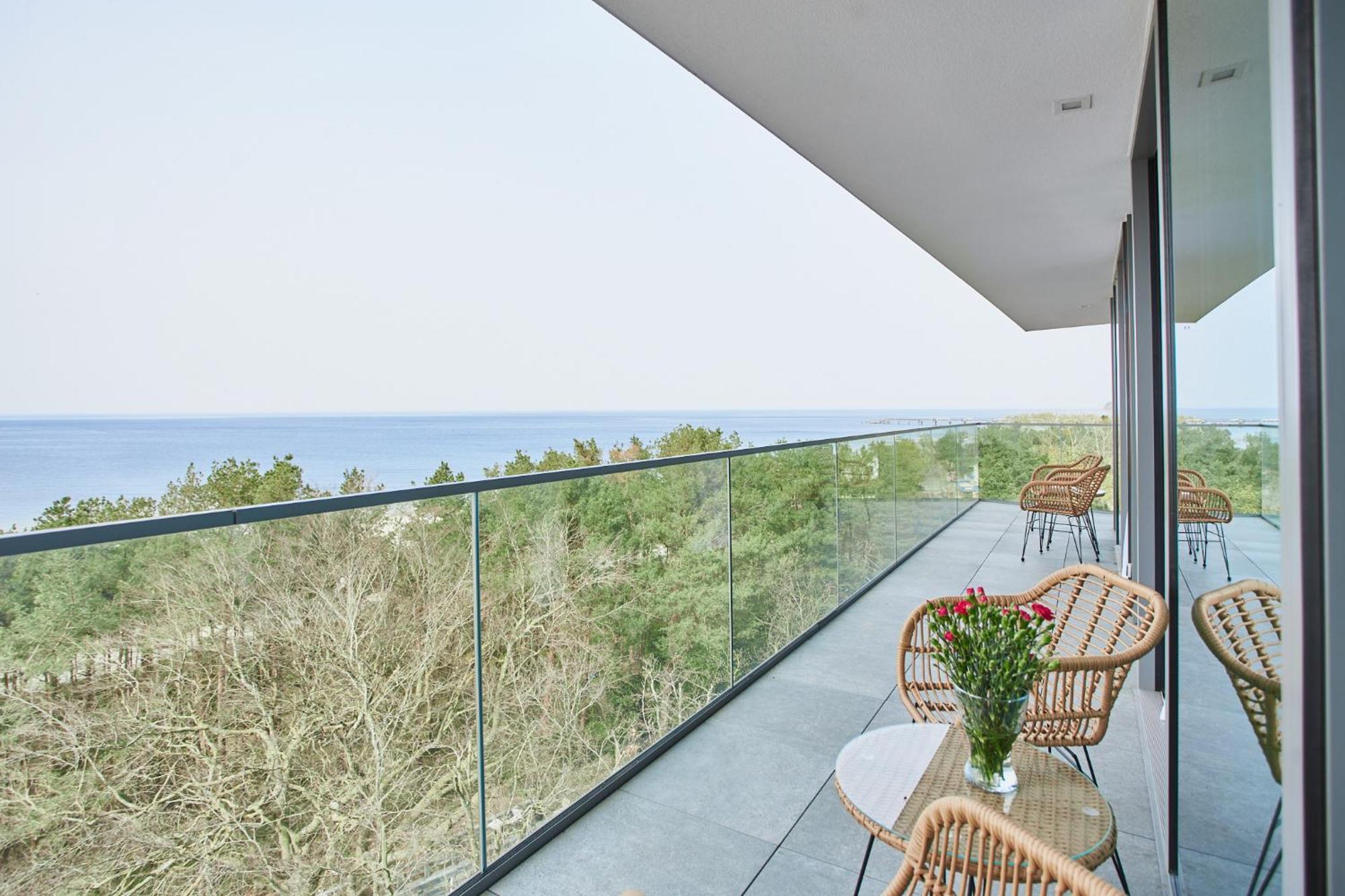 Wave Beachfront Family Apartment Miedzyzdroje Esterno foto