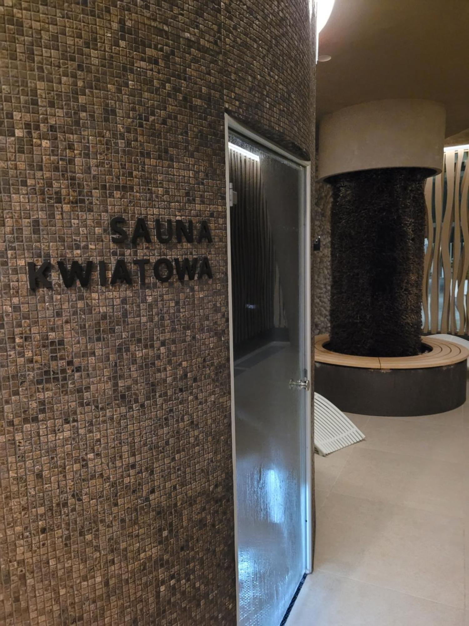Wave Beachfront Family Apartment Miedzyzdroje Esterno foto